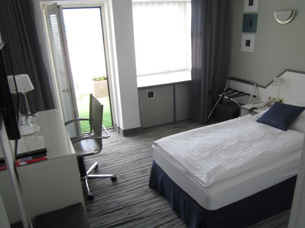 Hotel City Kräme am Römer - Self Check In : photo 8 de la chambre chambre simple