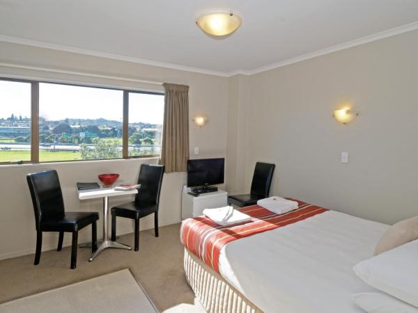 Airport Harbour Motel : photo 4 de la chambre chambre familiale