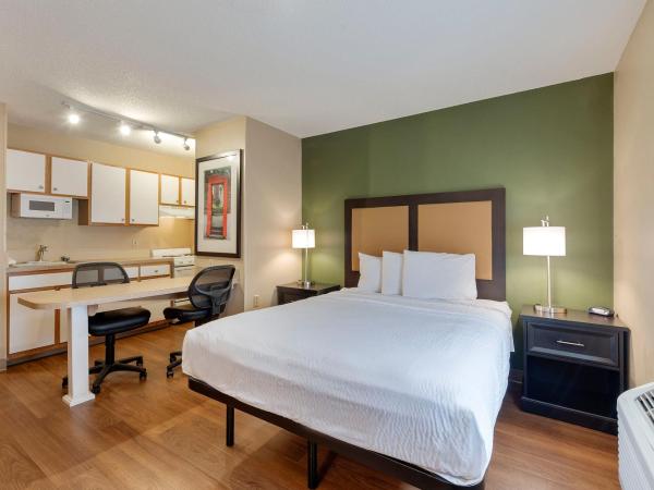 Extended Stay America Select Suites - Charlotte - Tyvola Rd - Executive Park : photo 6 de la chambre studio lit queen-size - non-fumeurs