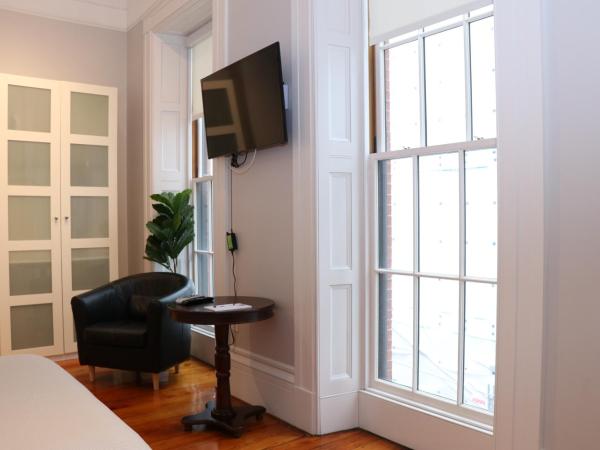 Charming & Stylish Studio on Beacon Hill #8 : photo 5 de la chambre studio