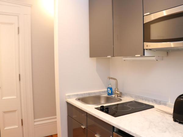 Charming & Stylish Studio on Beacon Hill #11 : photo 9 de la chambre studio