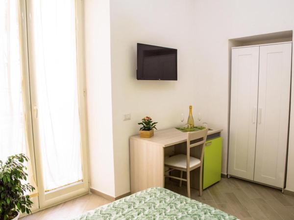 Borgo Angioino : photo 4 de la chambre chambre simple avec salle de bains