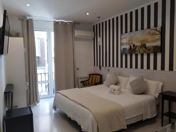 Hostal Mendoza : photo 9 de la chambre chambre double deluxe - vue sur ville