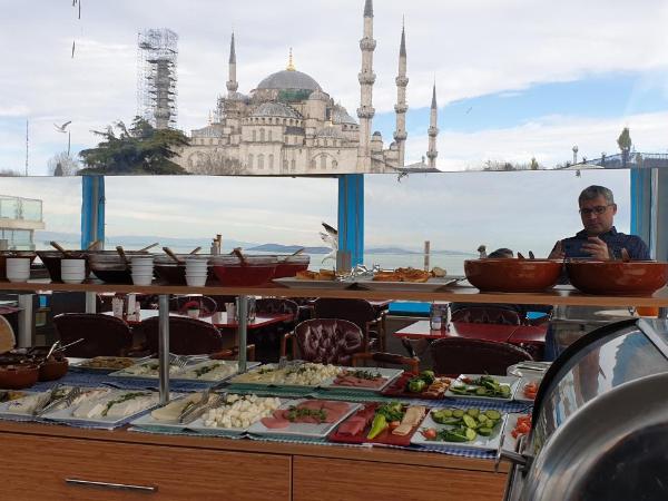 Paris Garden Hotel Istanbul : photo 2 de la chambre chambre double supérieure avec balcon