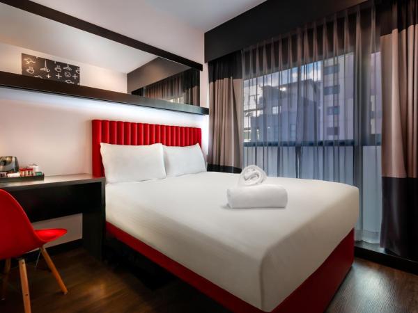 Essence Hotel Carlton : photo 6 de la chambre chambre lit queen-size deluxe