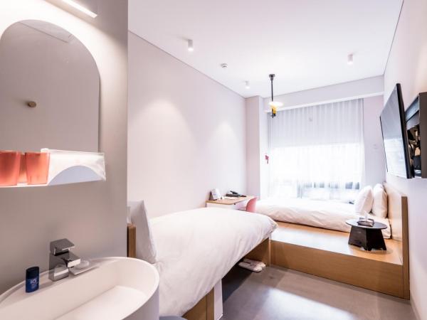 Patio 7 : photo 1 de la chambre patio twin