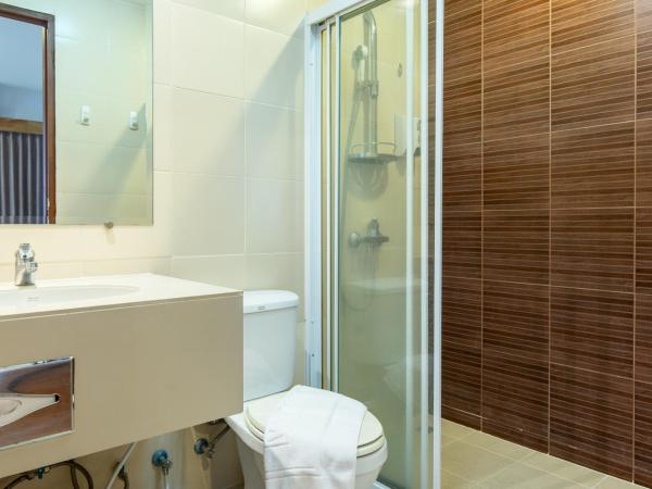 Lasalle Suites Hotel & Residence : photo 4 de la chambre royal grand family suites - 5 bedrooms