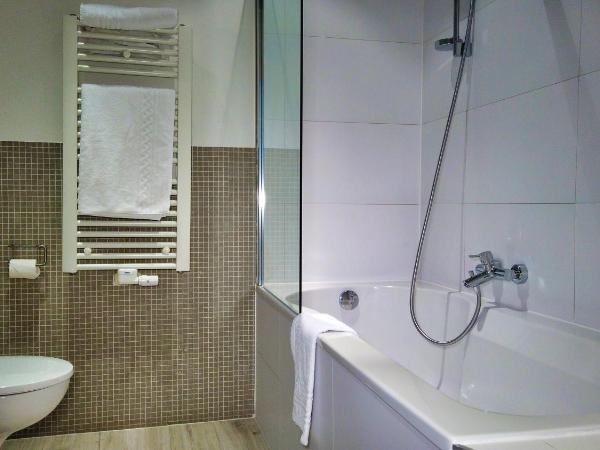 Hotel Bliss : photo 6 de la chambre chambre lits jumeaux avec vue