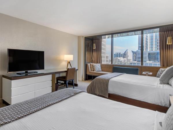 Omni Charlotte Hotel : photo 1 de la chambre chambre 2 lits queen-size club