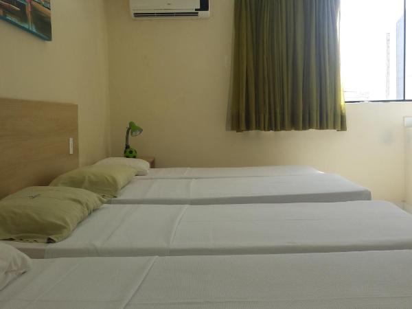 Laina´s Place Hotel : photo 2 de la chambre chambre - vue sur mer