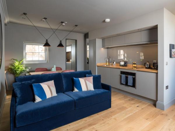 Hiding Space - Trim Street Apartments : photo 4 de la chambre studio de luxe - Étage supérieur