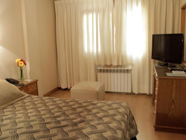 Hotel Crillon Mendoza : photo 6 de la chambre chambre double supérieure