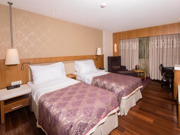 Hotel Bawa International : photo 2 de la chambre chambre deluxe double ou lits jumeaux