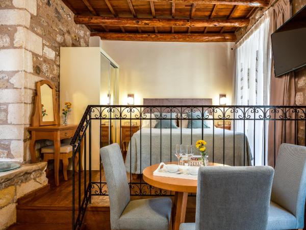 Phaedra Suites : photo 1 de la chambre appartement en duplex