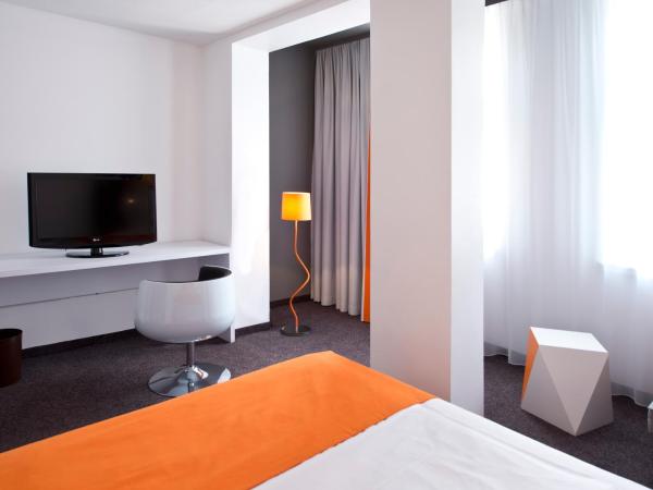 Wyndham Garden Duesseldorf City Centre Koenigsallee : photo 6 de la chambre chambre double ou lits jumeaux confort
