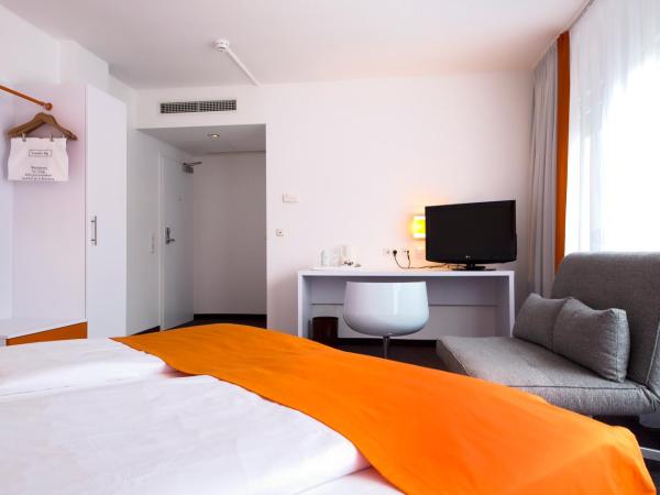 Wyndham Garden Duesseldorf City Centre Koenigsallee : photo 4 de la chambre chambre double ou lits jumeaux confort