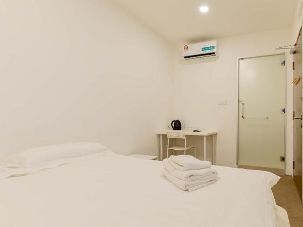 Fumah Hotel Jalan Kuching : photo 3 de la chambre chambre supérieure lit queen-size