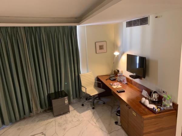 The Manohar Hyderabad : photo 7 de la chambre suite deluxe