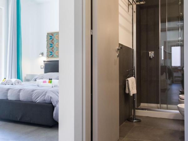 My Way - Rooms - Palazzo San Matteo : photo 2 de la chambre chambre lit king-size avec balcon