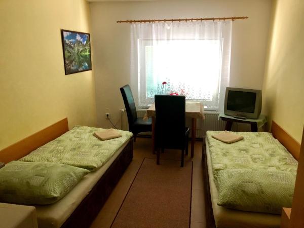 Galas ubytovani v soukromi : photo 5 de la chambre chambre lits jumeaux standard