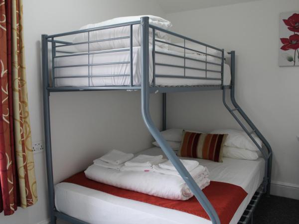 Backpackers Blackpool - Family Friendly Hotel : photo 4 de la chambre chambre familiale standard