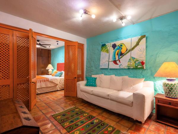 Villa Lola - Adults Only : photo 2 de la chambre chambre lit king-size deluxe