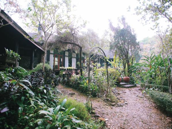 Villa Darakorn Hill Country House : photo 1 de la chambre maison 4 chambres