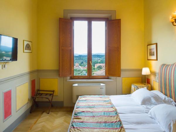 Palazzo Ravizza : photo 2 de la chambre chambre double standard - vue sur jardin