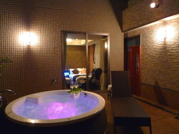 Hotel Coco Grand Kitasenju : photo 3 de la chambre chambre lits jumeaux avec balcon