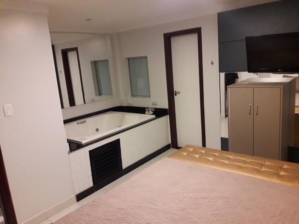 Hotel Sempre Executive : photo 3 de la chambre suite deluxe avec baignoire spa