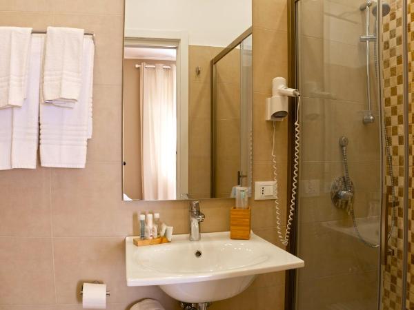 Taormina Bedda Rooms : photo 7 de la chambre chambre triple