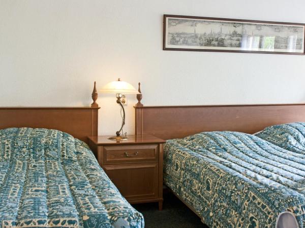 Hotel Prins Hendrik : photo 2 de la chambre chambre triple
