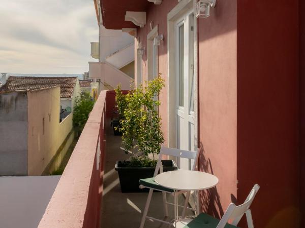 Casa dos Carvalhos : photo 1 de la chambre chambre double ou lits jumeaux deluxe - vue sur piscine