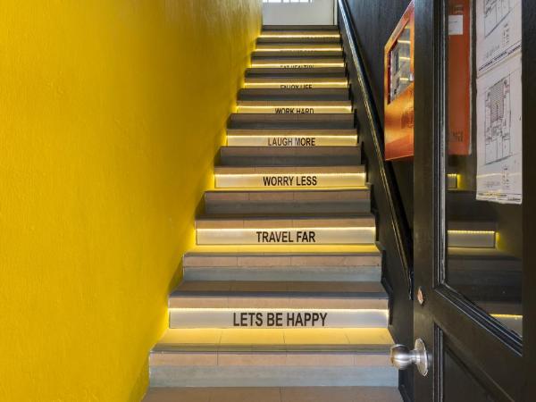 7 Wonders Hostel at Upper Dickson : photo 10 de la chambre lit simple dans dortoir pour femmes