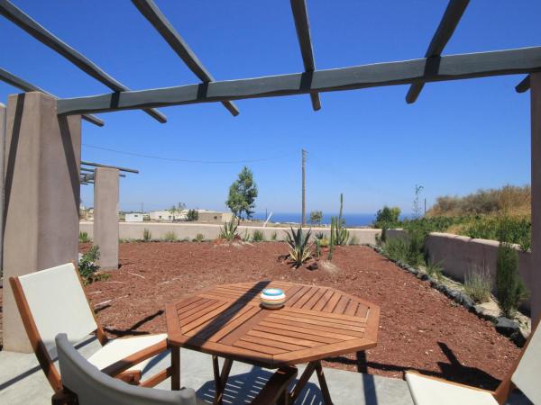 Thea Luxury Resort : photo 8 de la chambre bungalow thea avec vue sur mer