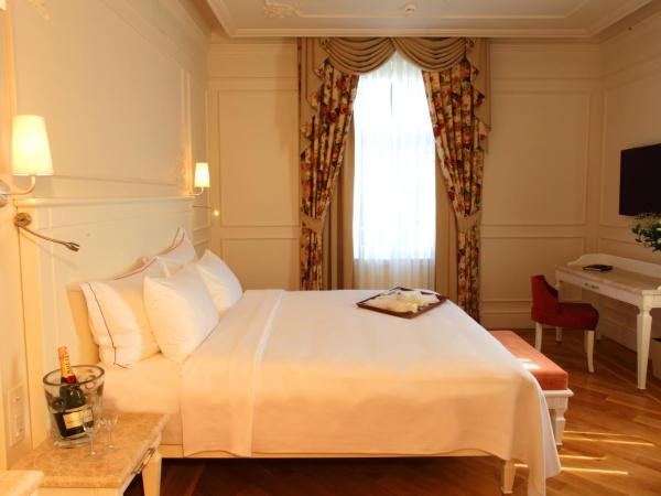 Corinne Art & Boutique Hotel : photo 2 de la chambre chambre deluxe