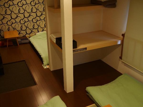 Guesthouse Soi : photo 7 de la chambre chambre triple de style japonais avec salle de bains commune