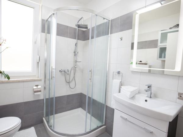 Lovely Rooms Rovinj : photo 5 de la chambre chambre double 4