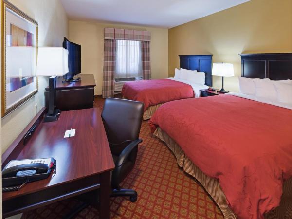 Country Inn & Suites by Radisson, Oklahoma City at Northwest Expressway, OK : photo 2 de la chambre chambre avec 2 grands lits queen-size