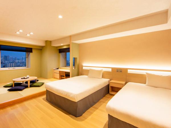 karaksa hotel grande Shin-Osaka Tower : photo 2 de la chambre grand hébergement avec tatami - Étage supérieur