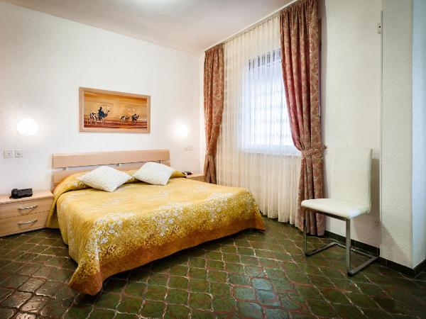 Hotel dell'Angelo : photo 1 de la chambre chambre triple