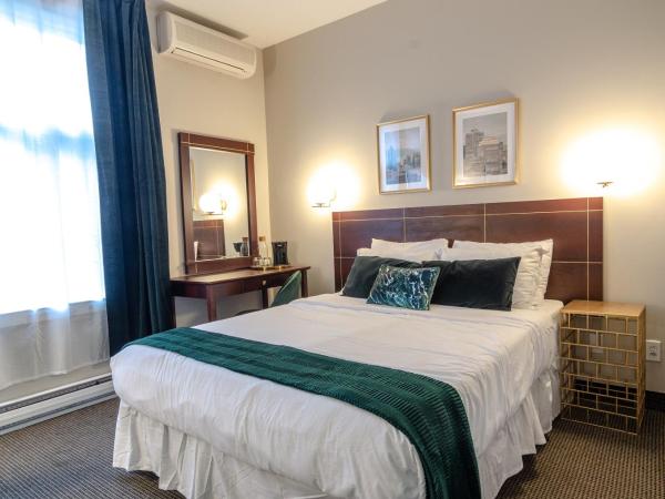 Maison Cartier Montreal : photo 5 de la chambre chambre double avec patio