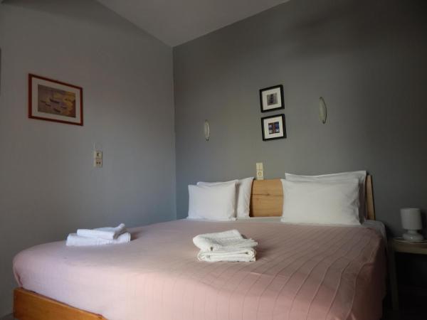 Posidonio Hotel : photo 3 de la chambre chambre double