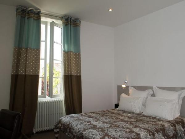 Chambres d'Hôtes Les Tilleuls : photo 1 de la chambre chambre double supérieure