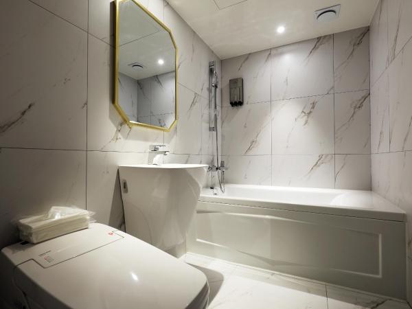 THE GRAY HOTEL : photo 4 de la chambre chambre double standard