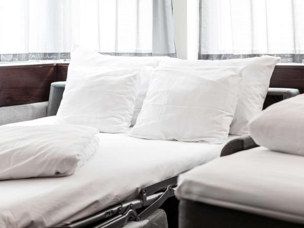 Best Western and hotel : photo 5 de la chambre chambre double familiale