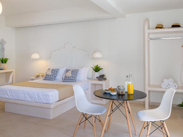 Sweet Home Naxos : photo 1 de la chambre chambre quadruple