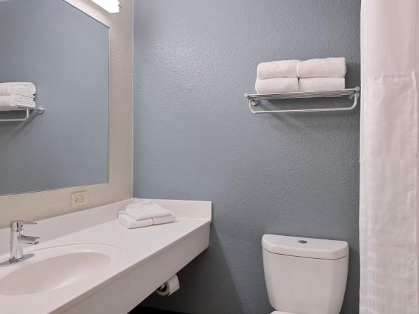 Extended Stay America Suites - Charlotte - Tyvola Rd : photo 10 de la chambre studio avec 2 lits doubles - non-fumeurs