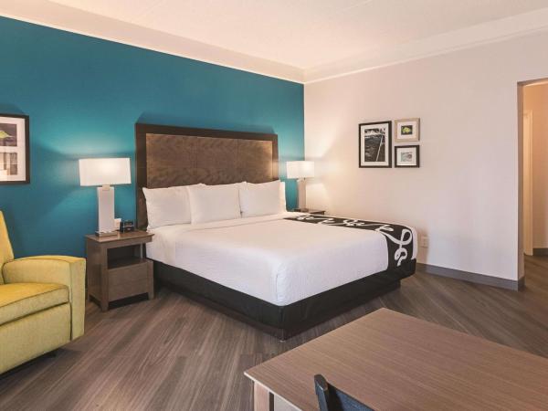 La Quinta by Wyndham Orlando UCF : photo 4 de la chambre chambre lit king-size deluxe