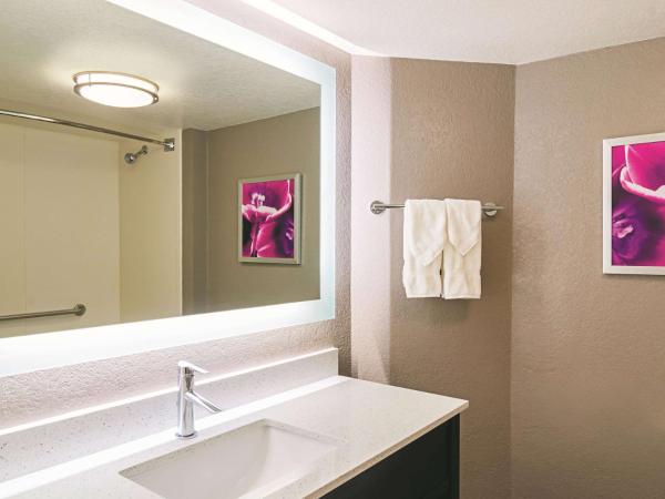 La Quinta by Wyndham Denver Airport DIA : photo 4 de la chambre chambre lit king-size